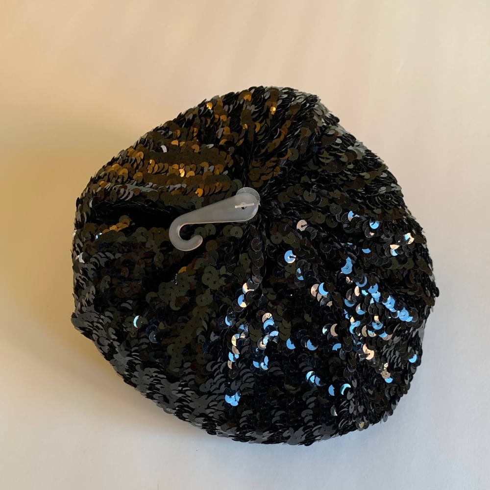 Sequin Beanie BLACK Bling
